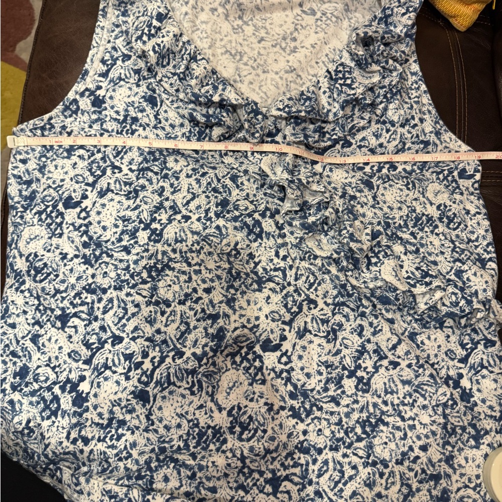 Chaps Blue And White Patterned Ruffled Sleeve Les… - image 7